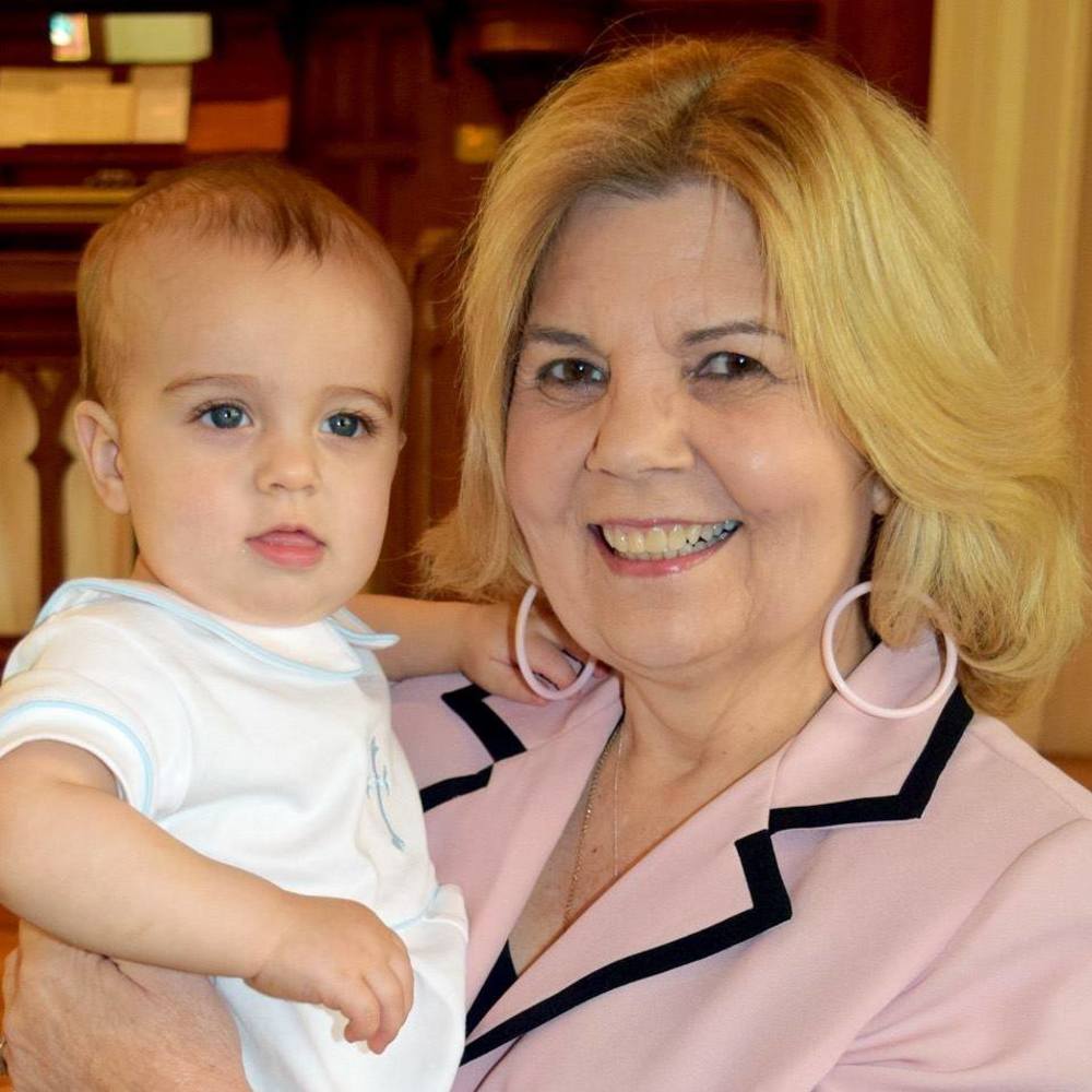 Meet your Posher, Debbie